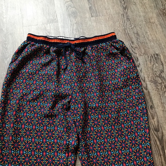 LILY WHITE Multicolor kaleidoscope joggers casual pants - Picture 2 of 7